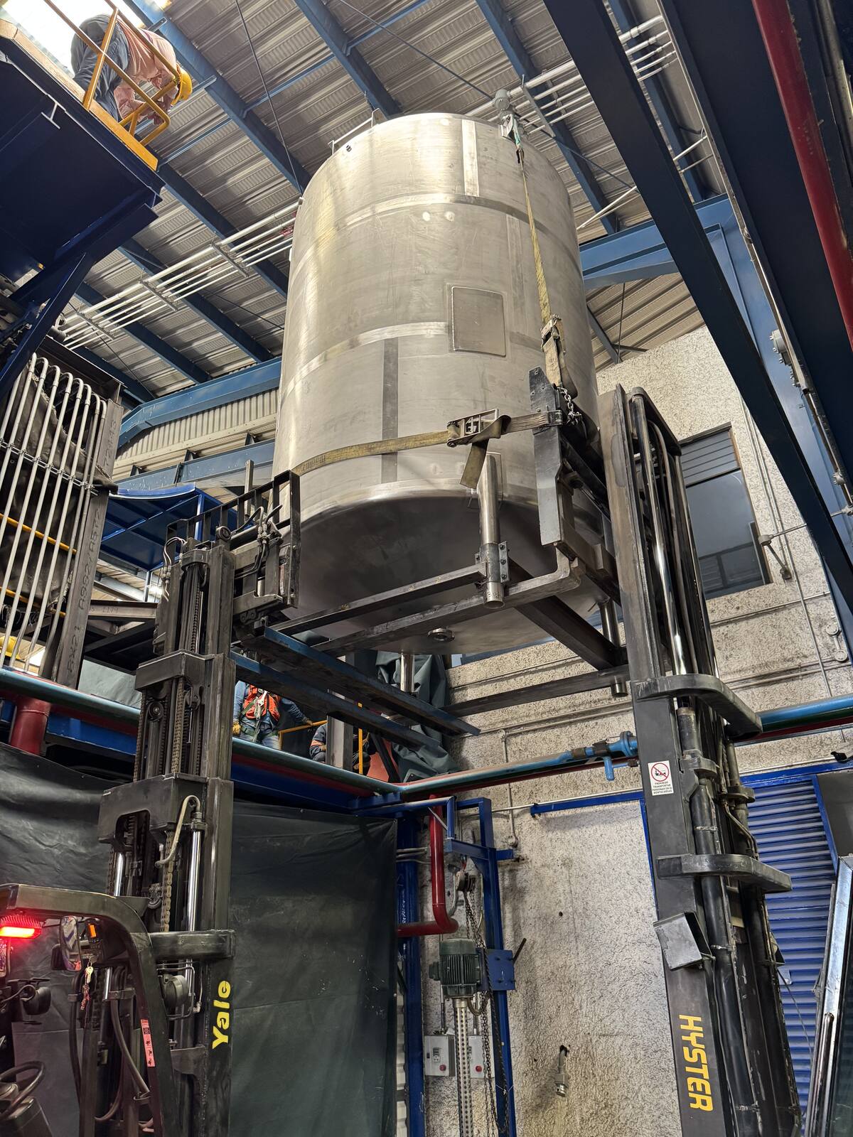 Reactor 0, tanque de premulsión y condensador de gases · foto 6